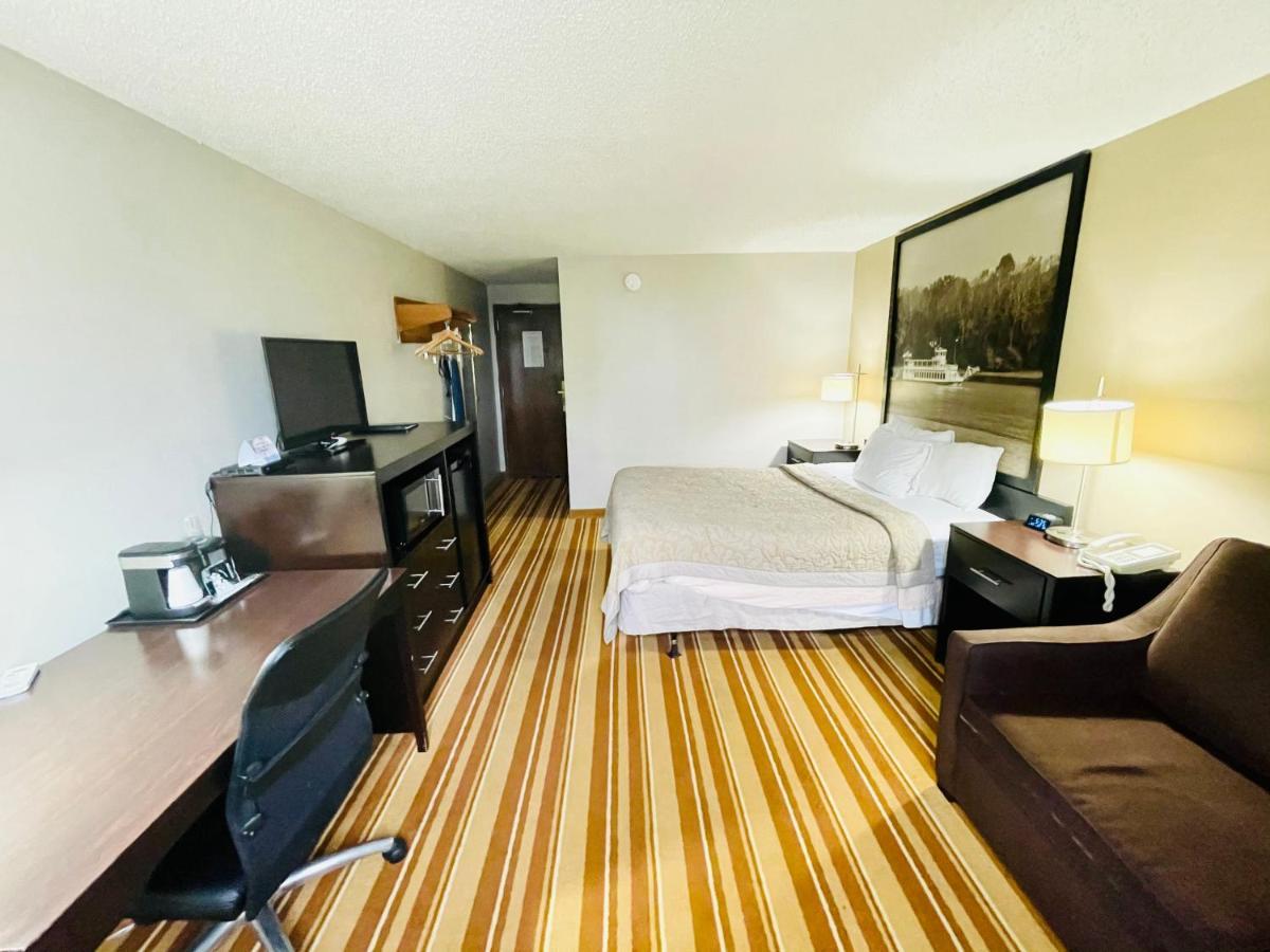 Super 8 By Wyndham Clear Lake Exterior foto